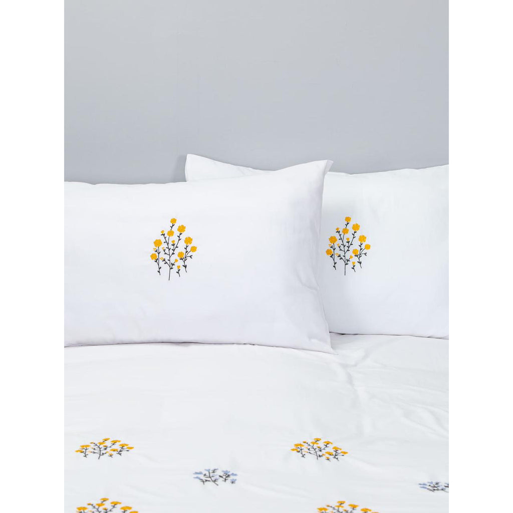 Floral Bloom Pure Cotton King-Size White & Yellow Floral Embroidered Bedsheet Set