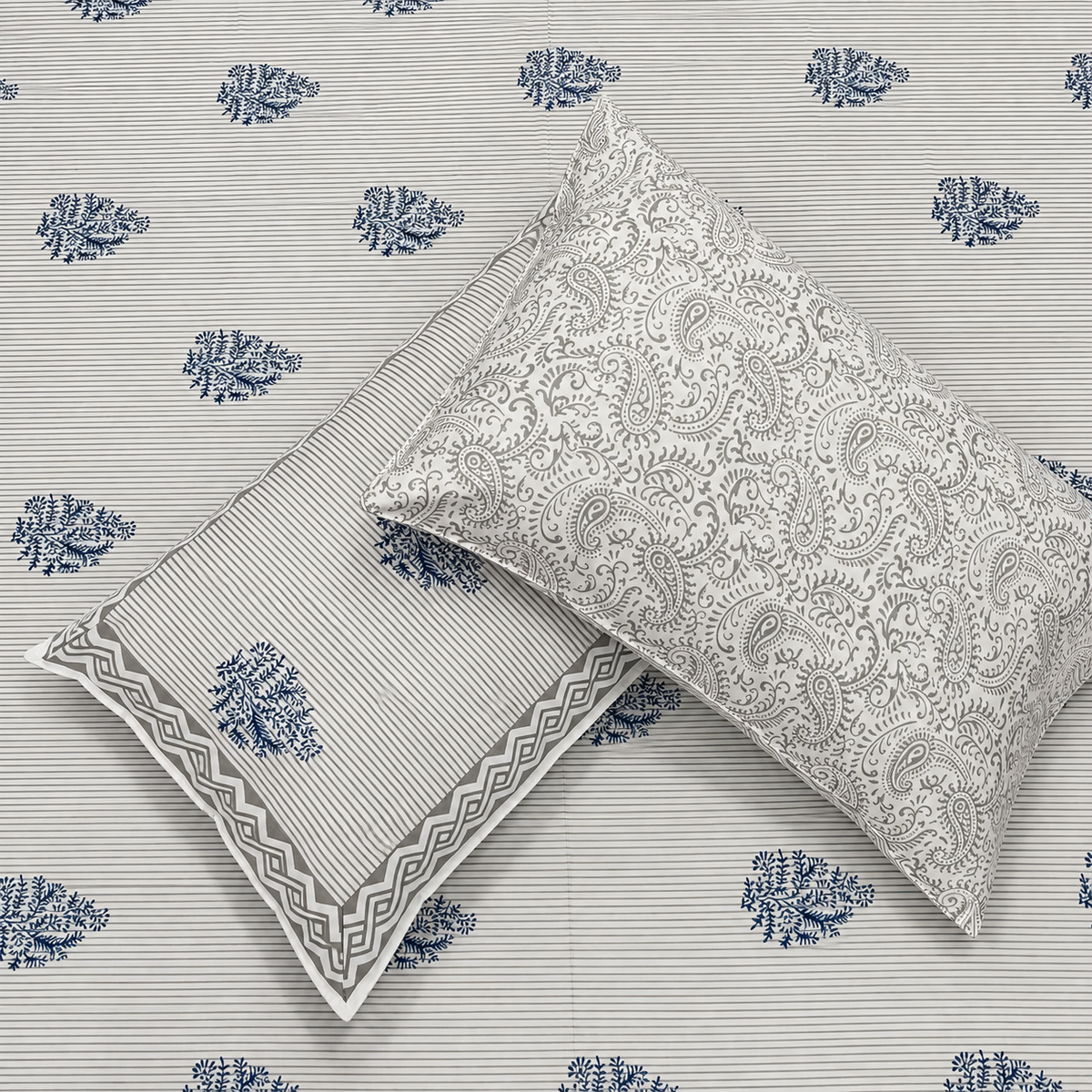 Percale Premium Ivory & Navy Blue Floral Hand Block Printed Super King-Size Cotton Bedsheet (300TC)