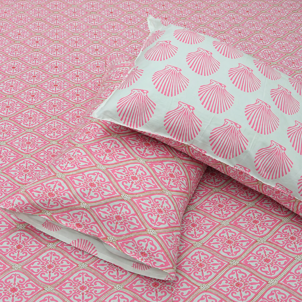 Percale Premium Ivory & Pink Geometric Hand Block Printed Super King-Size Cotton Bedsheet (300TC)