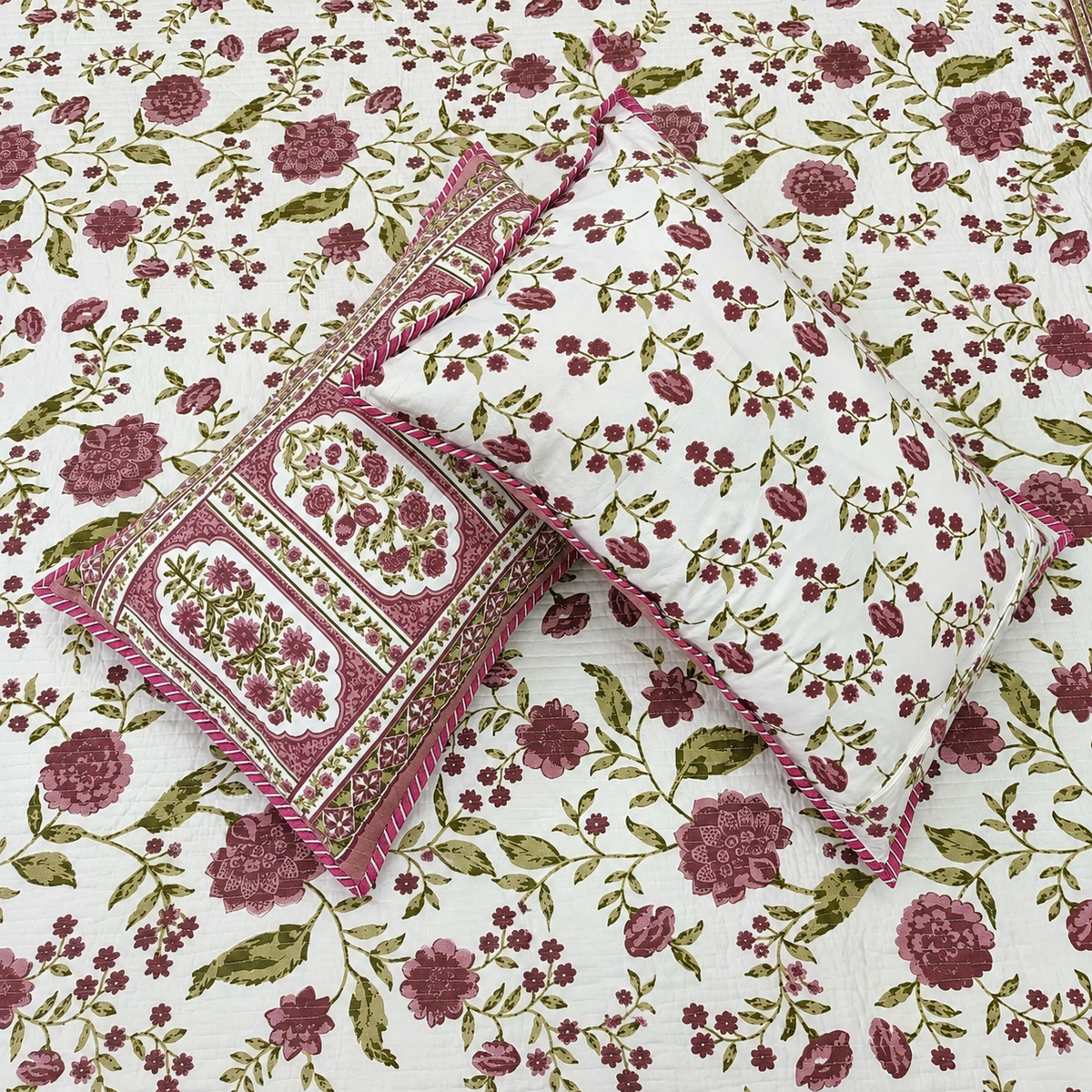 Nilaya Floral Premium Pure Cotton White & Mauve Pink Printed Bedcover