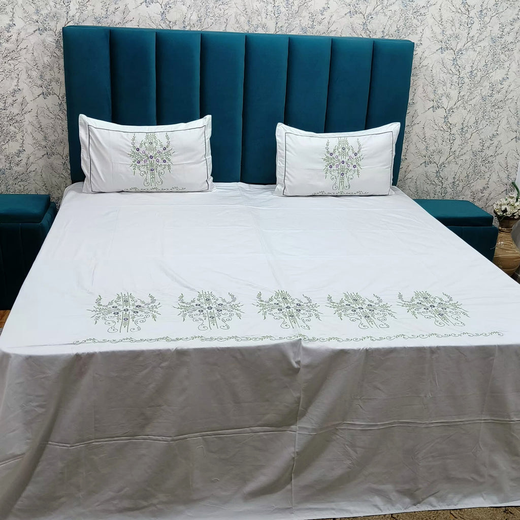 Shahi Karigari Pure Cotton King-Size White & Green Floral Embroidered Bedsheet