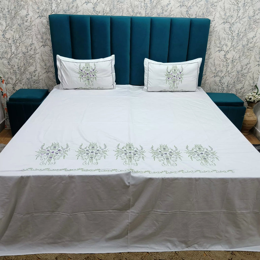 Shahi Karigari Pure Cotton King-Size White & Green Floral Embroidered Bedsheet