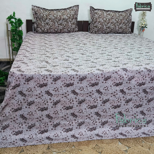 Petals Perra King Size Pure Cotton  Printed Bedsheet Set