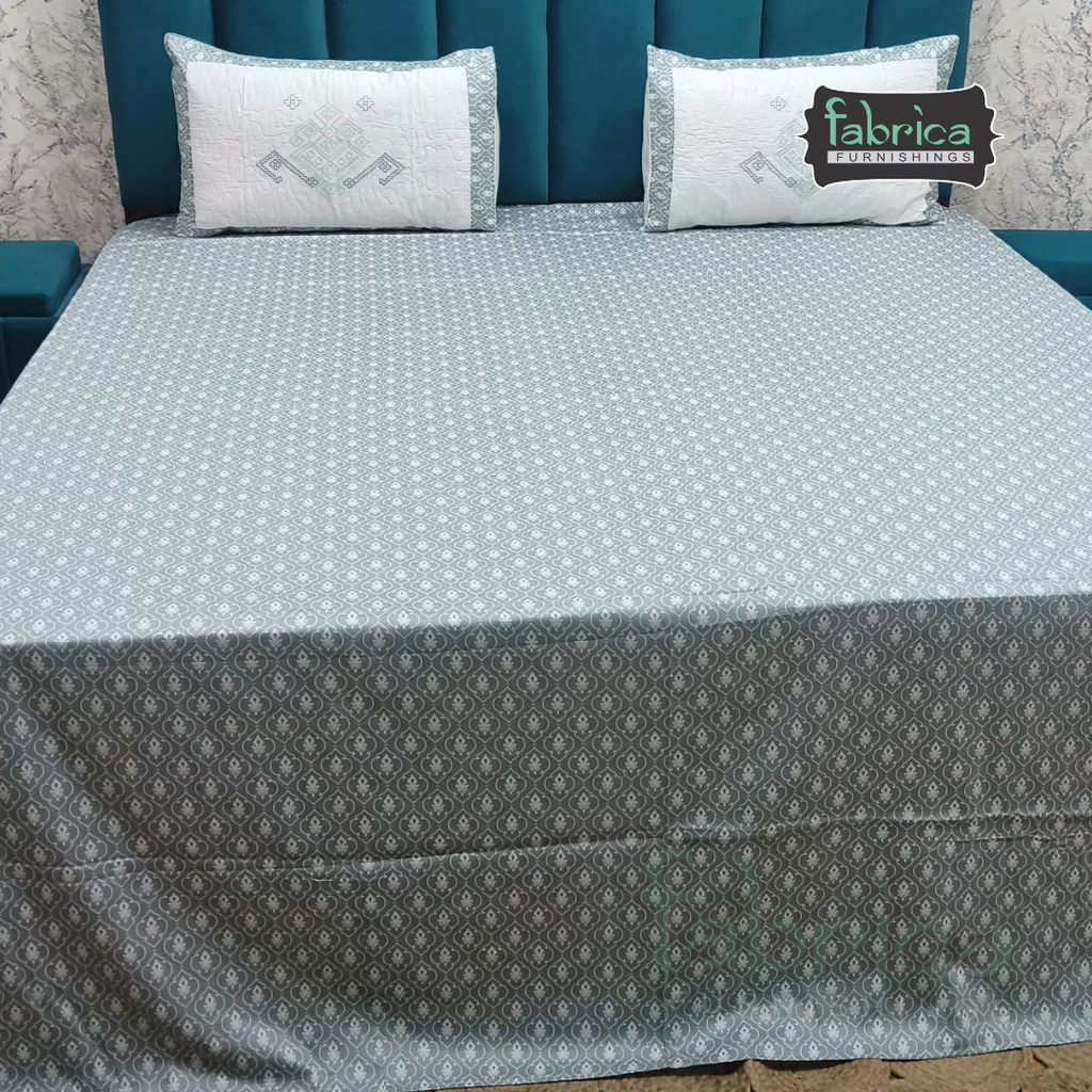 Fabrica Signature Pure Cotton King Size Printed Bedsheet with Quilted pillow covers