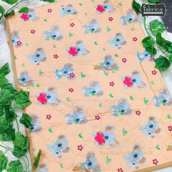 Kidee Teddy Heats Printed Mul Cotton Reversible Baby Quilt