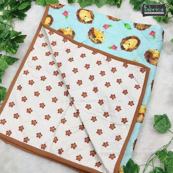 Kidee Hedghehog Printed Mul Cotton Reversible Baby Quilt