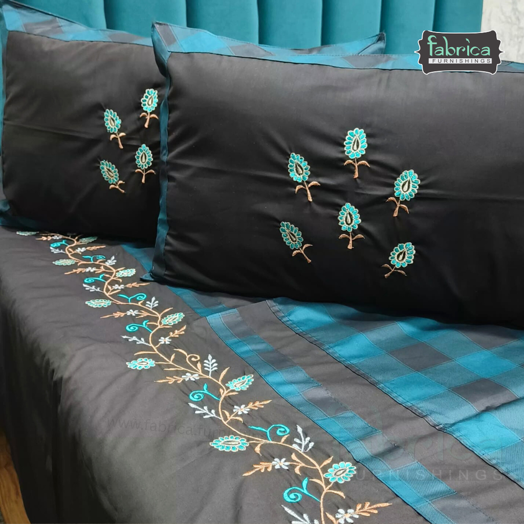 Fabby Home Designer Embroidered King Size Bedsheet Set