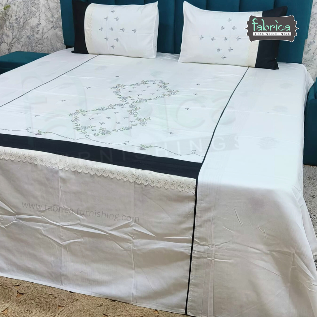 Fabby Home Designer Embroidered King Size Bedsheet Set