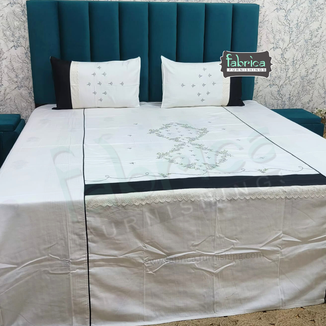 Fabby Home Designer Embroidered King Size Bedsheet Set