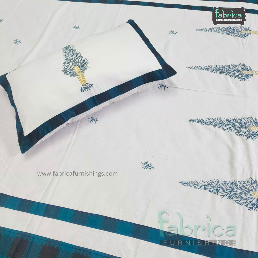 CHRISTMAS KING SIZE EMBROIDERED BEDSHEET SET