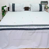 Fabby Decor Designer Pure Cotton King Size Embroidered Bedsheet