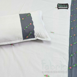 Fabby Decor Designer Pure Cotton King Size Embroidered Bedsheet