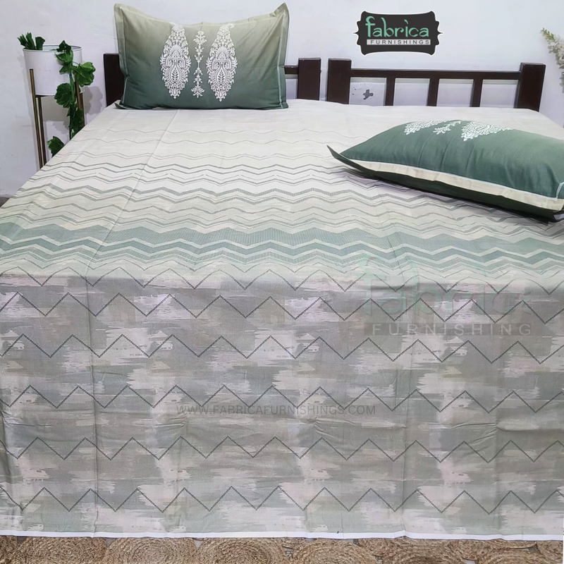 Urban Dots Pure Cotton King Size Printed Bedsheet