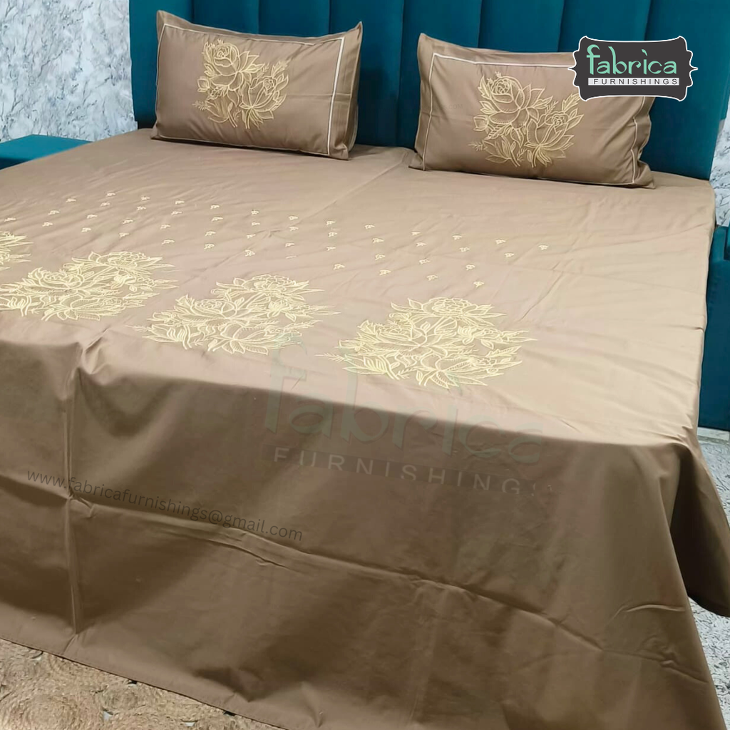 Fabby Decor  Designer Pure Cotton Embroidered King Size Bedsheet Set