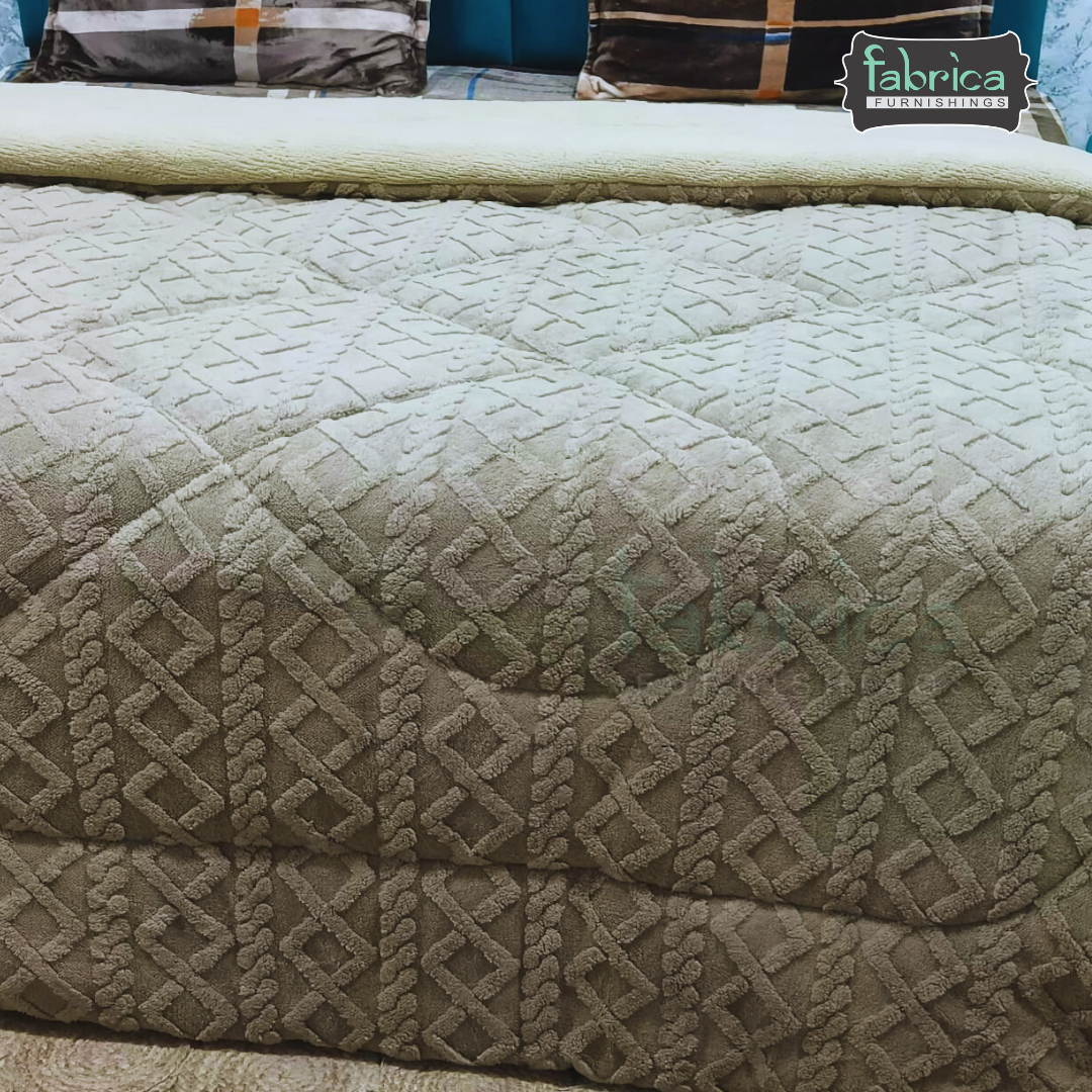 Polar Comfort King Size Solid Embossed Winter Quilts