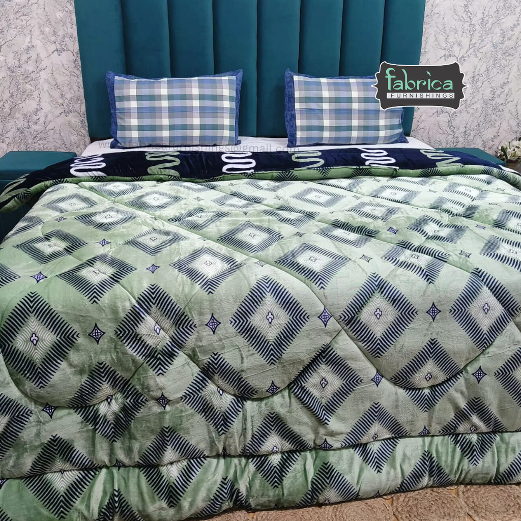 Bliss Printed Double Bed Reversible Winter  Quilt