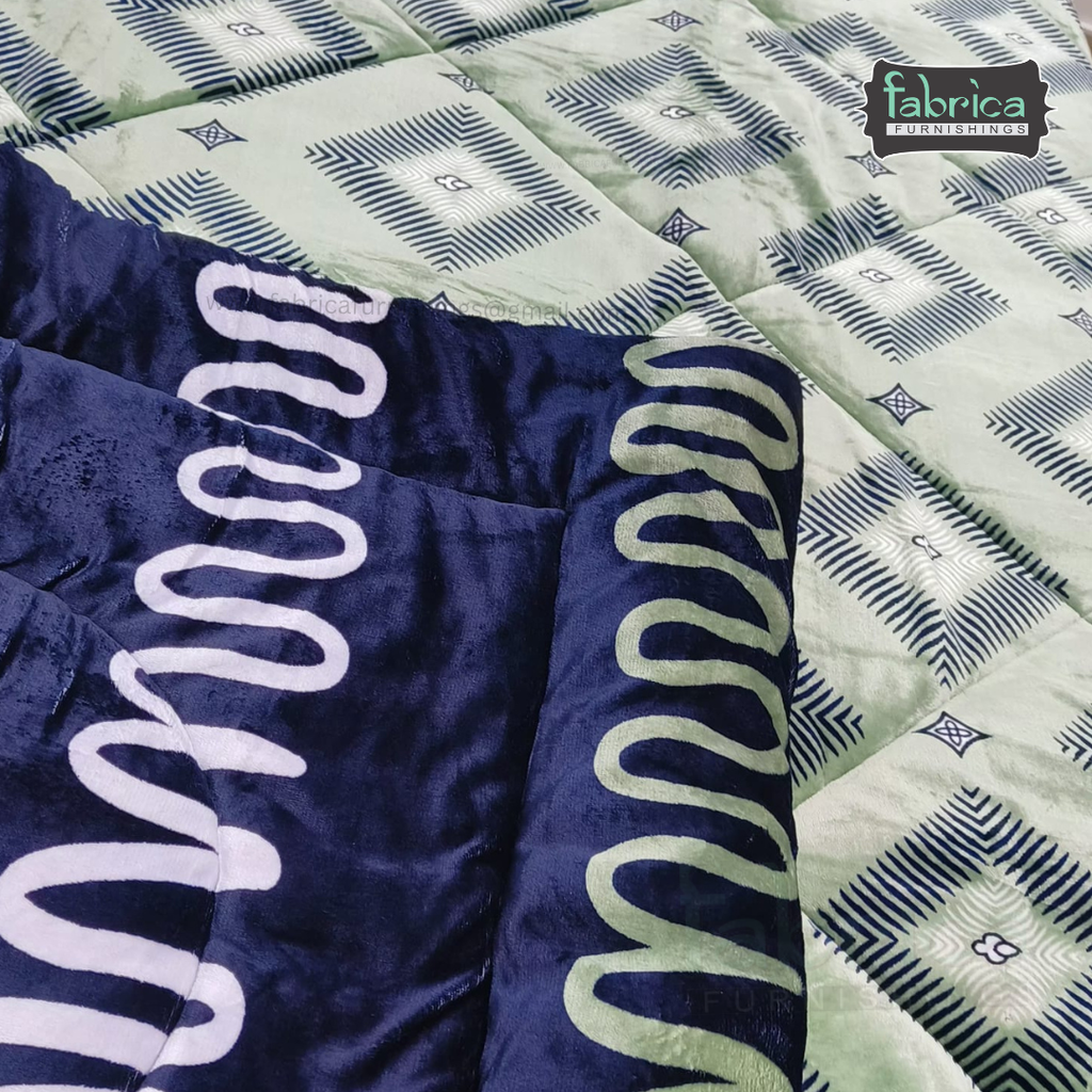 Bliss Printed Double Bed Reversible Winter  Quilt