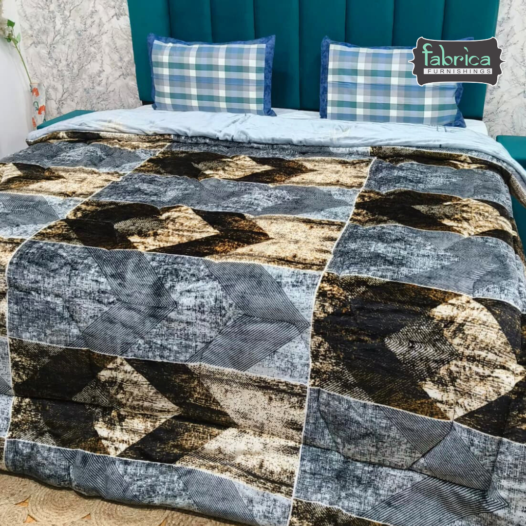 Mapple Luxurious Printed Double Bed Reversible Winter Quilt