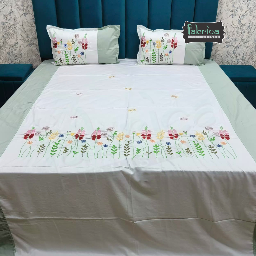 Shahi karigari Pure Cotton Designer Kingsize Embroidered Bedsheet