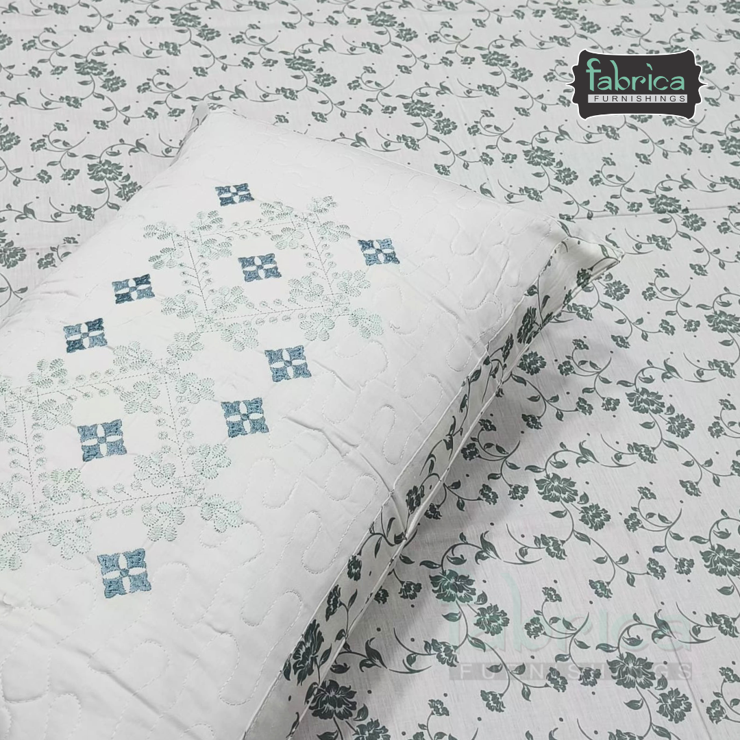 Fabrica Signature Pure Cotton King Size Printed Bedsheet with Quilted pillow covers