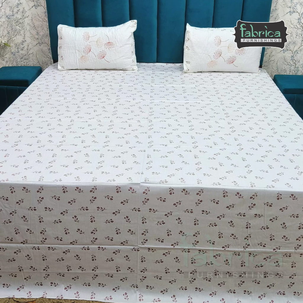 Fabrica Signature Pure Cotton King Size Printed Bedsheet with Quilted pillow covers