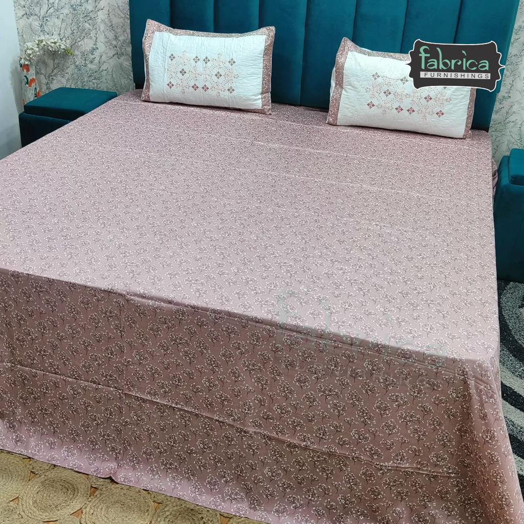 Fabrica Signature Pure Cotton King Size Printed Bedsheet with Quilted pillow covers