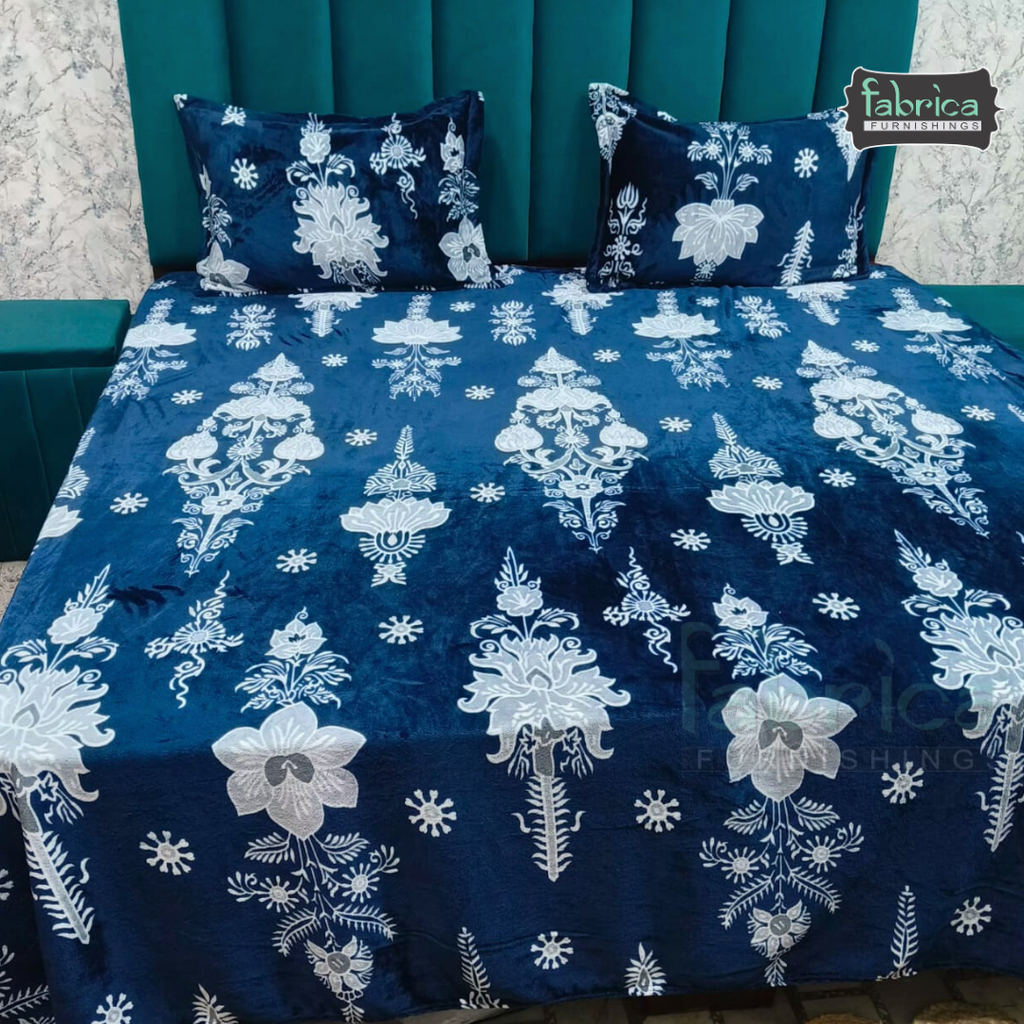 Cloudy Printed Premium  King Size Winter Bedsheet Set