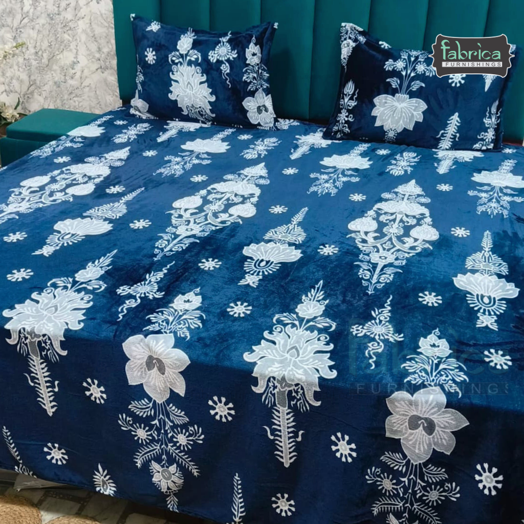 Cloudy Printed Premium  King Size Winter Bedsheet Set