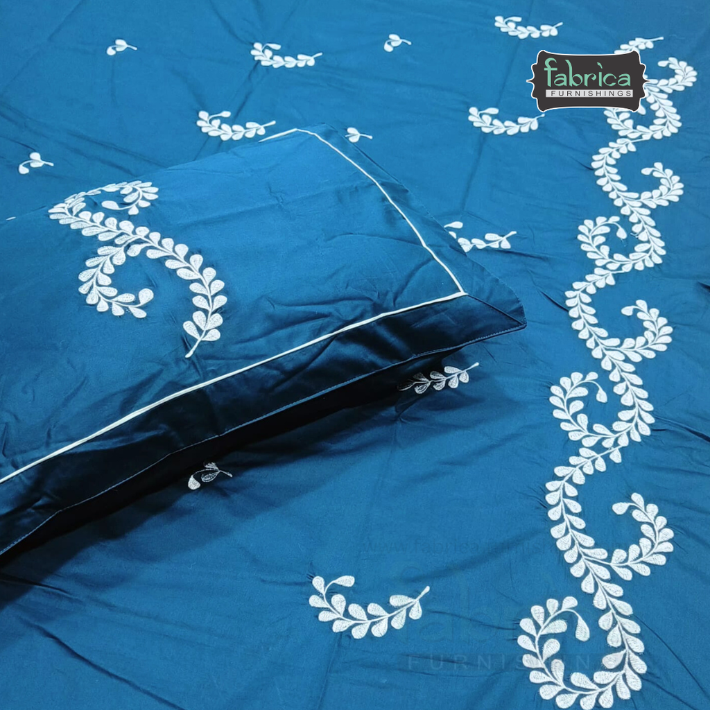 Ivory bloom Designer Pure Cotton Kingsize Embroidered Bedsheet