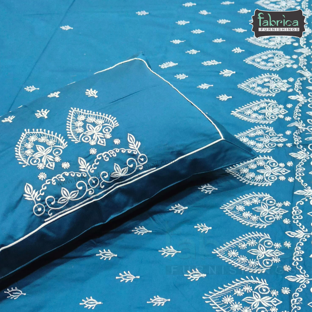 Fabby Home Designer Embroidered King Size Bedsheet Set