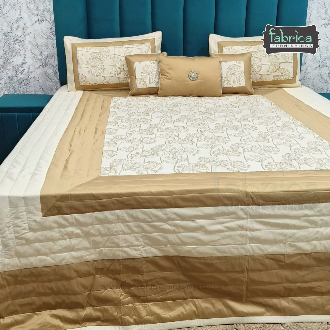 Royal Noorani Luxurious 6 -Piece Embroidered Silk Bedcover Set