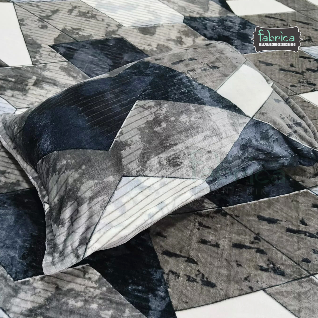 Iris Printed Premium Super King Size Woolen Bedsheet Set