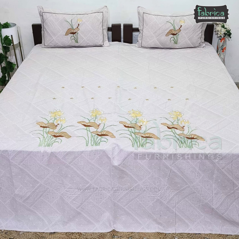 Fabby Decor Designer Pure Cotton King Size Embroidered Bedsheet