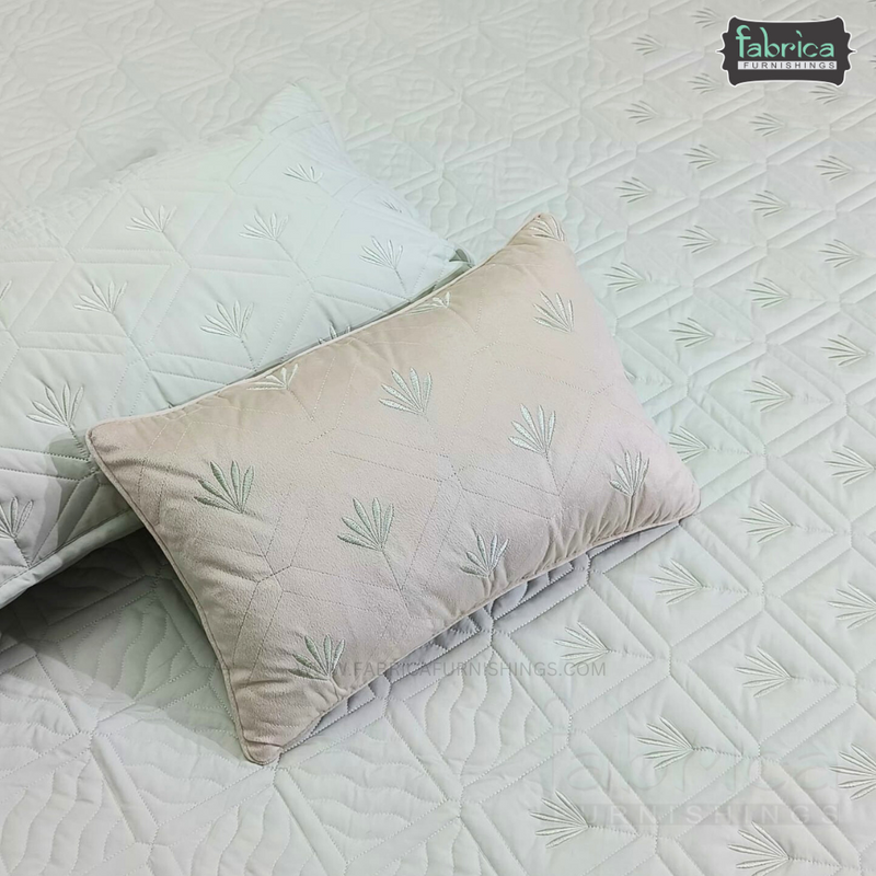 Monarch Quilted Embroidered 5 Piece Bedding Set