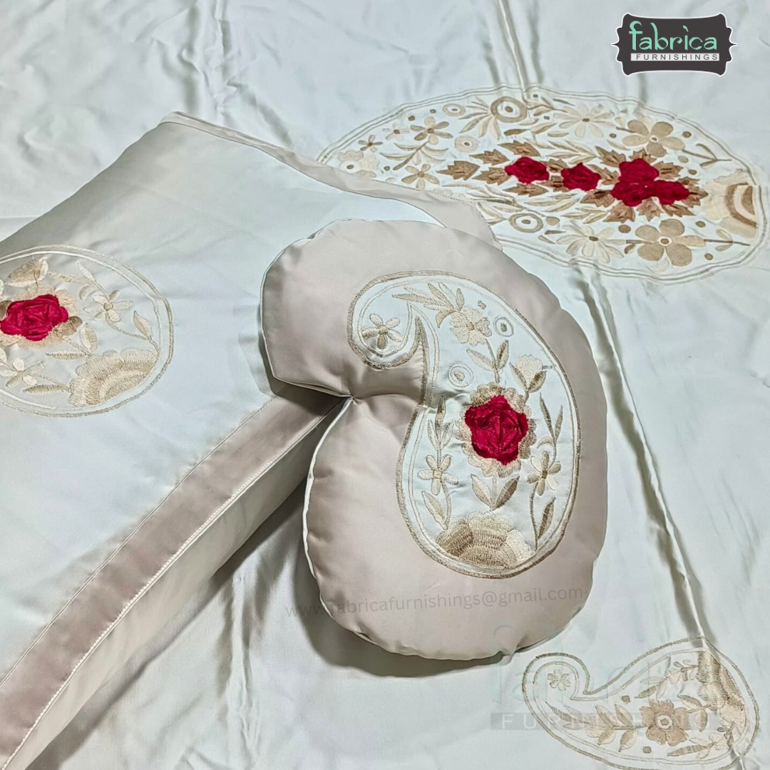 Jacquard Silk Applique Work King Size Embroidered 5 Pcs Set