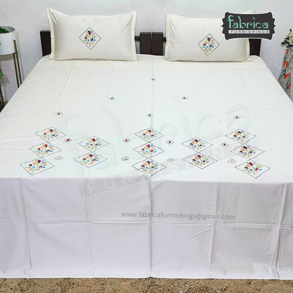 Fabby Home Designer Embroidered King Size Bedsheet Set