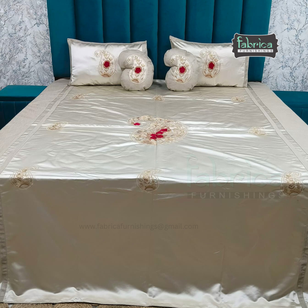 Jacquard Silk Applique Work King Size Embroidered 5 Pcs Set
