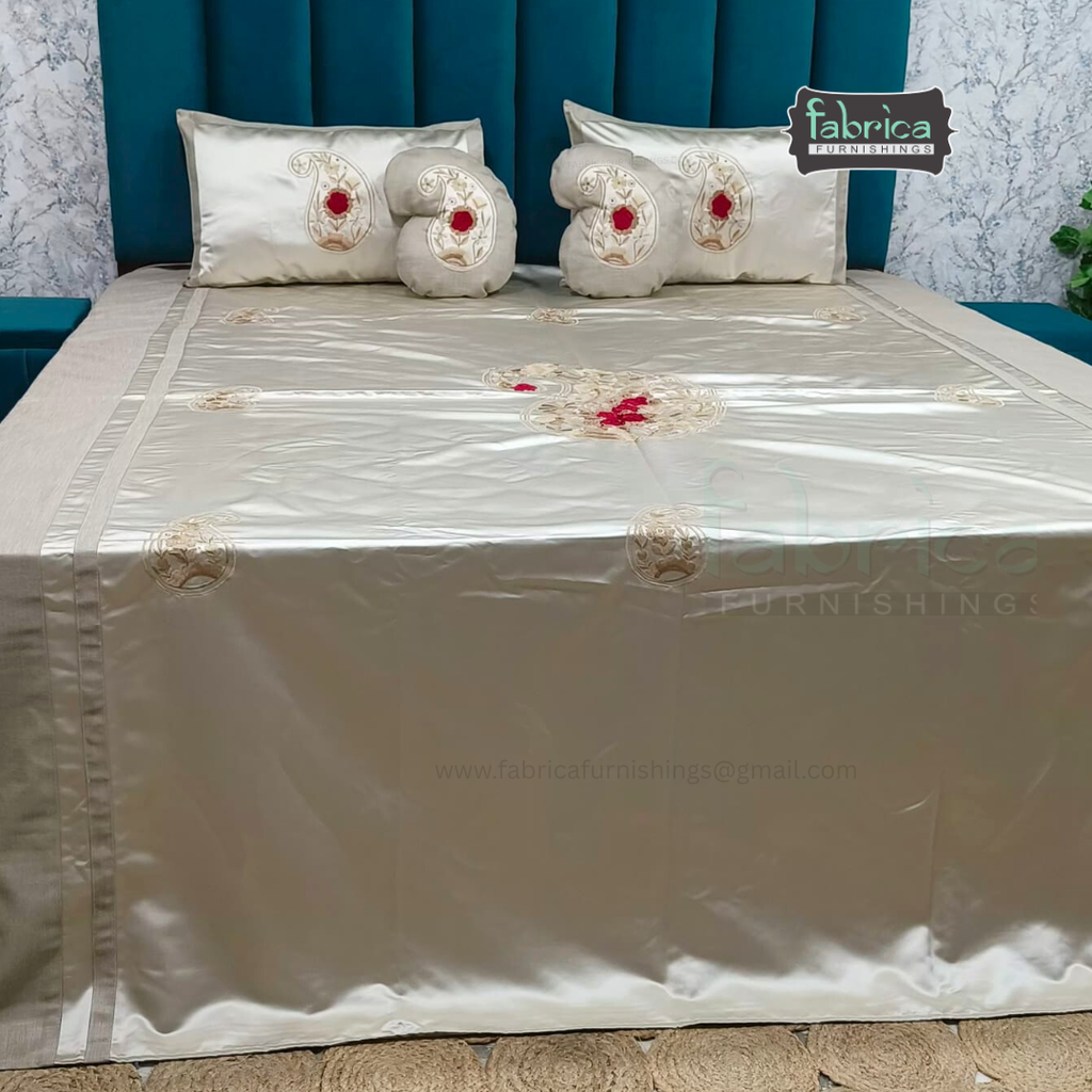 Jacquard Silk Applique Work King Size Embroidered 5 Pcs Set