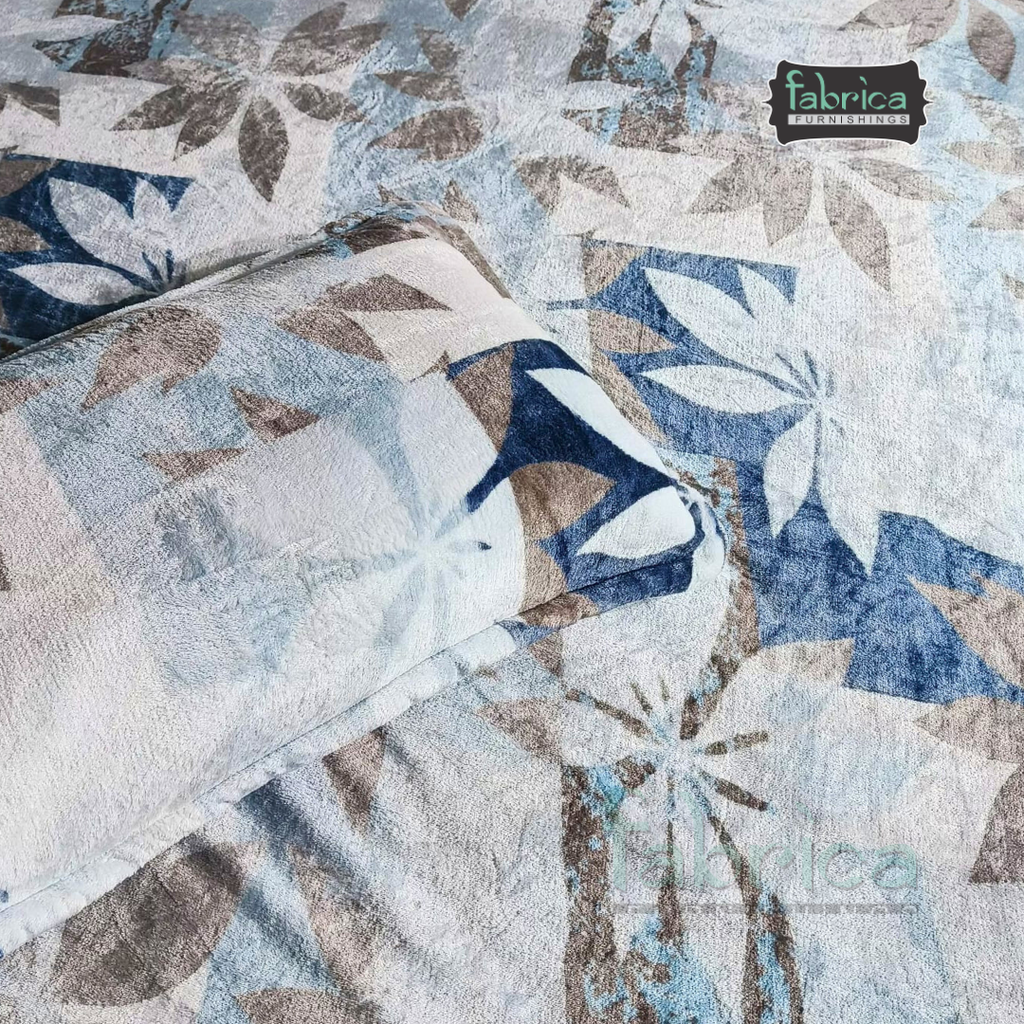 Stella  Printed Premium  King Size Winter Bedsheet Set