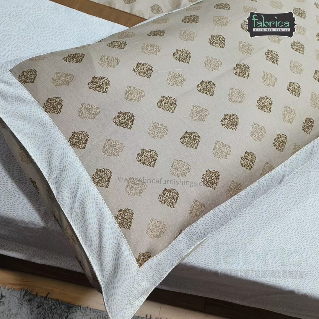 Fabby Decor Designer Mix & Match  Kingsize Printed Pure Cotton Bedsheet