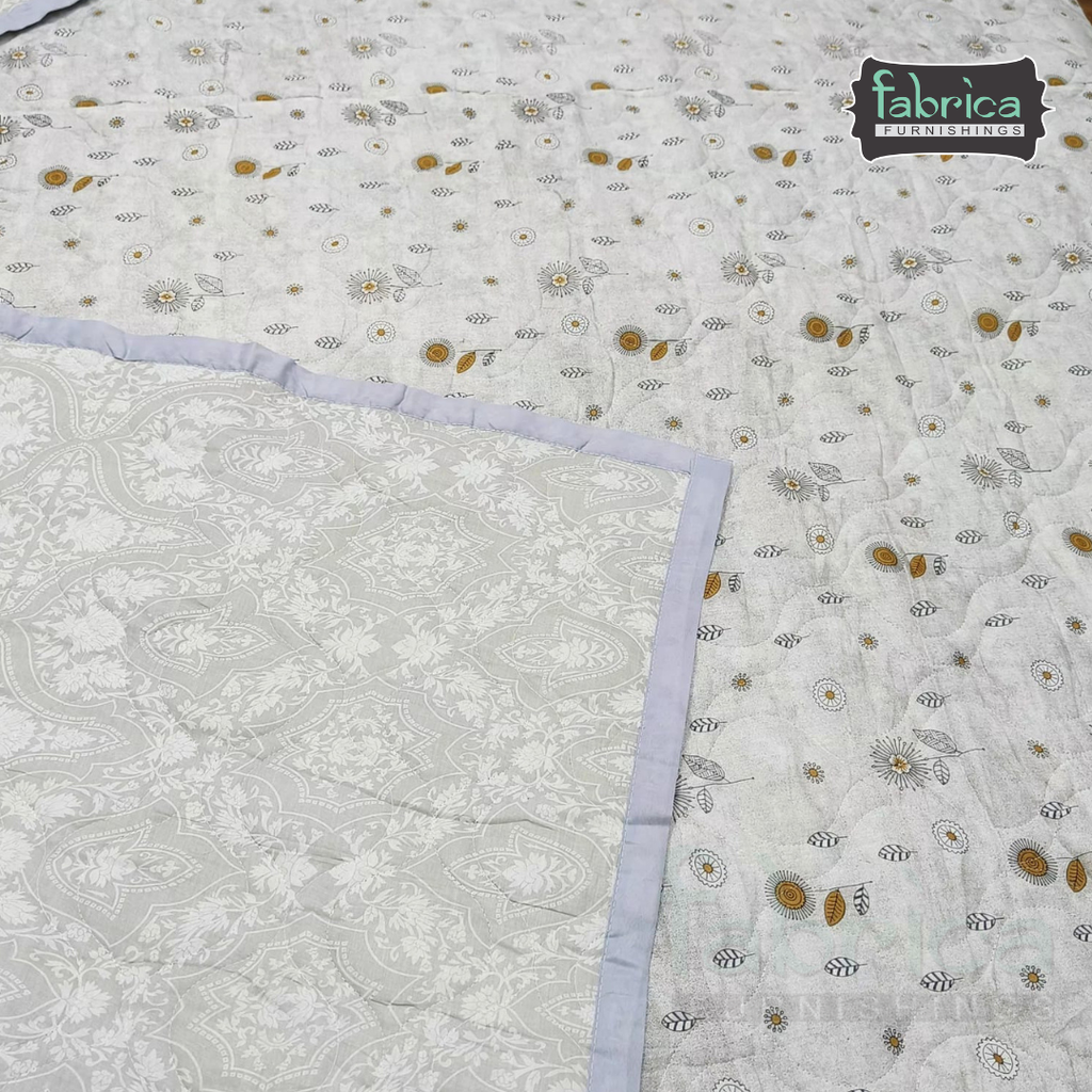 MoonMist Printed Double Bed Quilted Reversible Comforter
