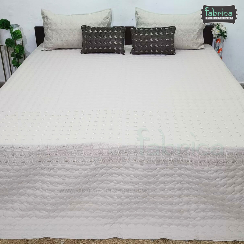 Monarch Quilted Embroidered 5 Piece Bedding Set