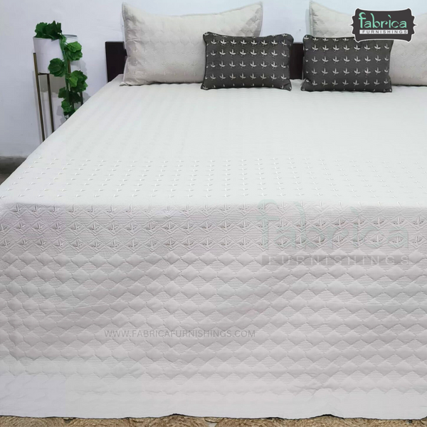 Monarch Quilted Embroidered 5 Piece Bedding Set