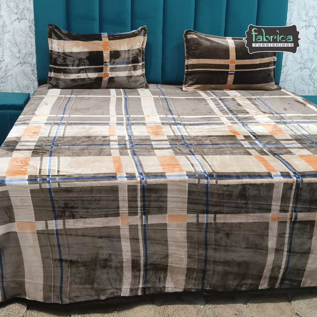 Iris Printed Premium Super King Size Woolen Bedsheet Set