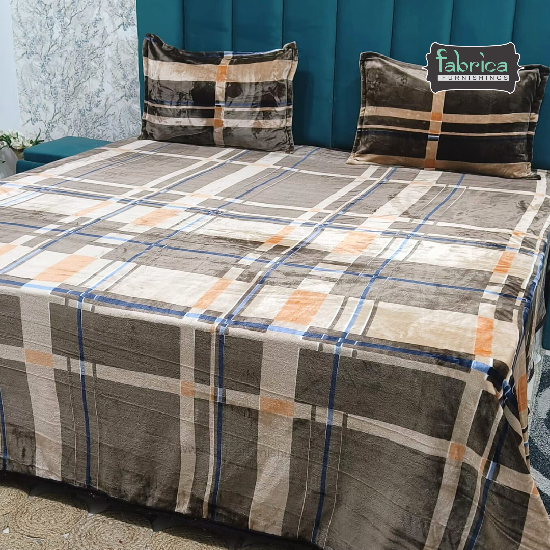 Iris Printed Premium Super King Size Woolen Bedsheet Set