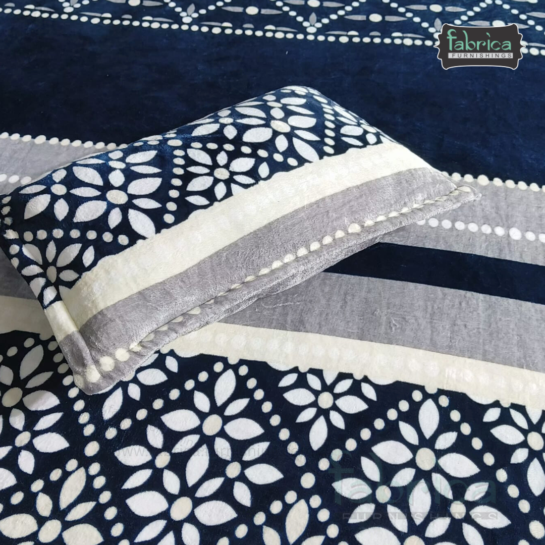 Stella  Printed Premium  King Size Winter Bedsheet Set