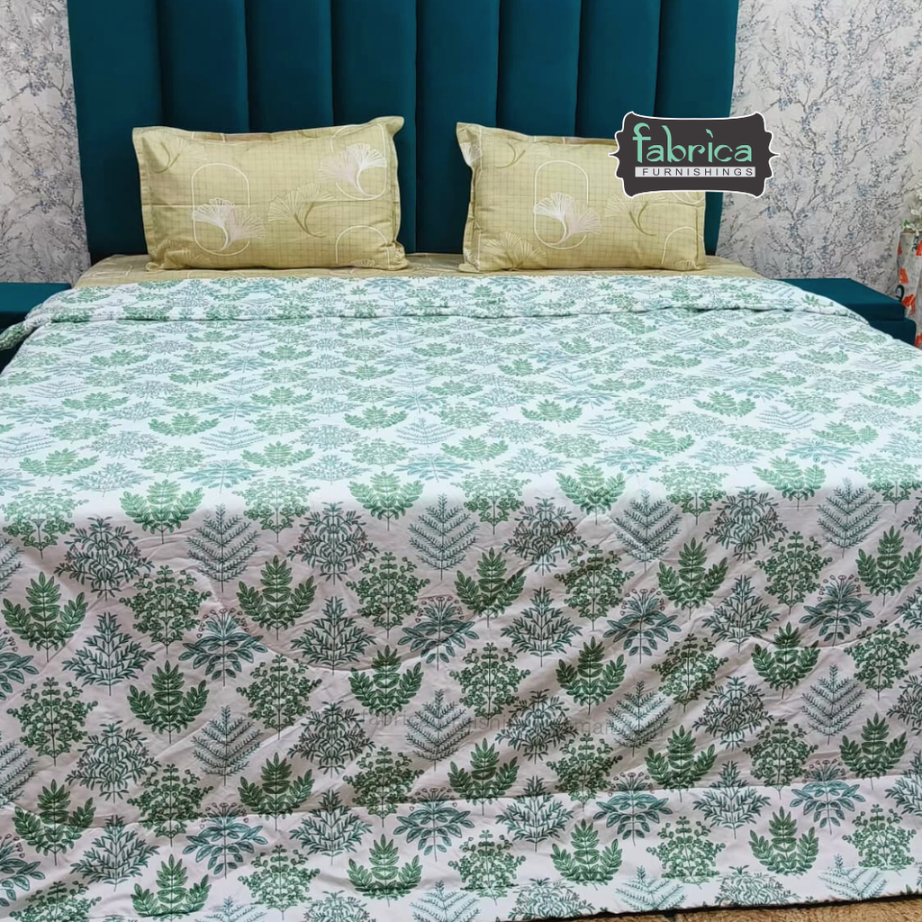 Cloudnest King Size Printed Reversible Comforter/ Quilt