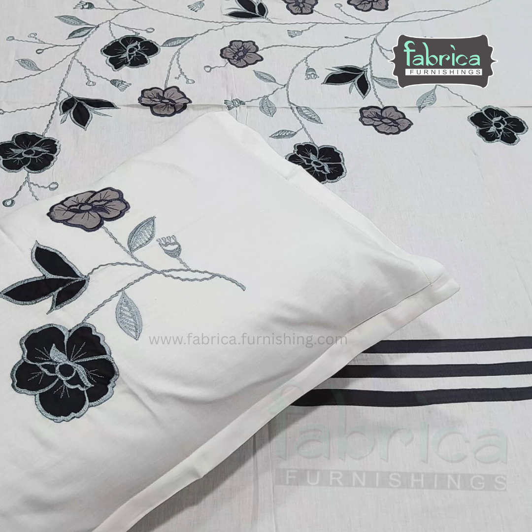 Ivory bloom Designer Pure Cotton Kingsize Embroidered Bedsheet