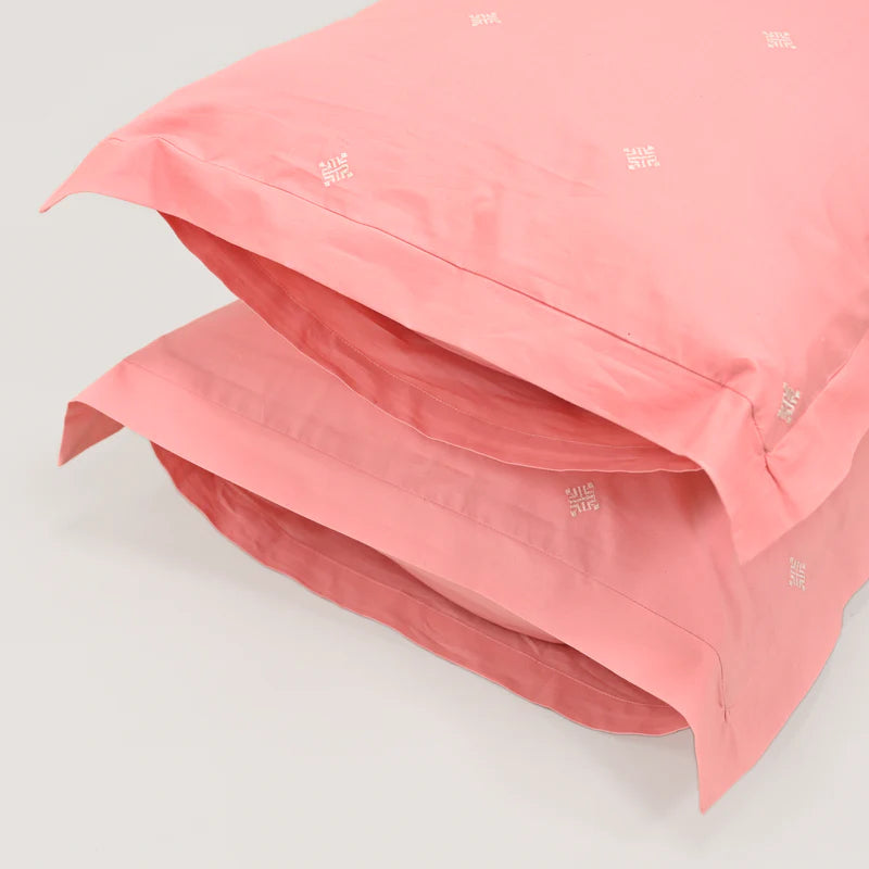 Tiny Bloom pure cotton king size Embroidered bedsheet