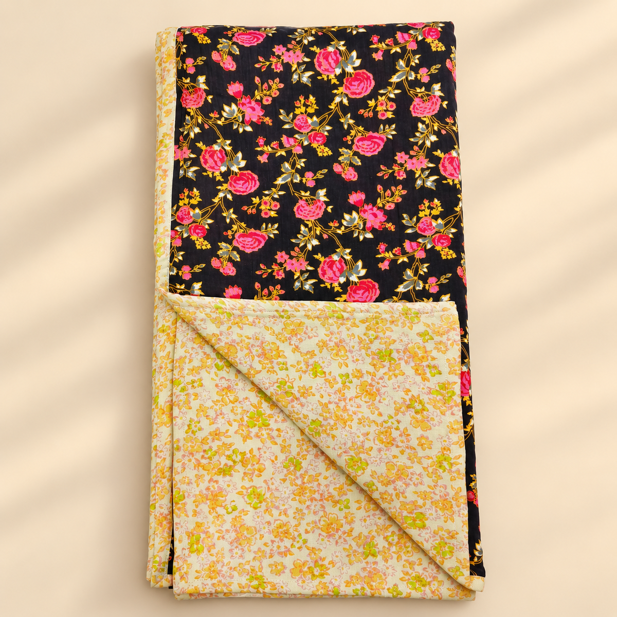 Blue Mahal Black & Yellow Floral Printed Reversible Single Bed Dohar Set
